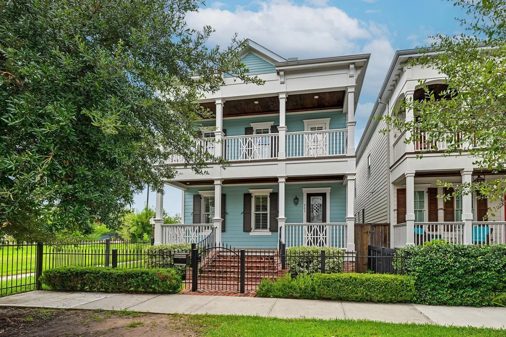 Unit for sale at 703 Tulane Street, Houston, TX 77007