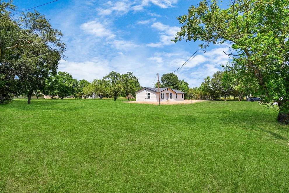 Unit for sale at 1030 San Felipe Road, Sealy, TX 77474