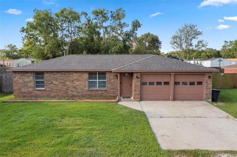 Unit for sale at 1518 Maria Street, League City, TX 77573