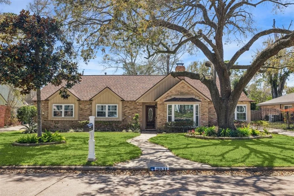 Unit for sale at 9831 Vogue Lane, Houston, TX 77080
