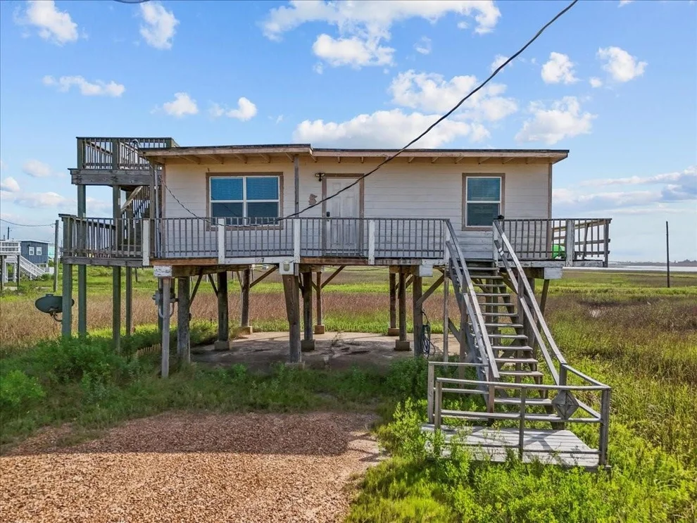 Unit for sale at 227 Detenbeck Avenue, Surfside Beach, TX 77541