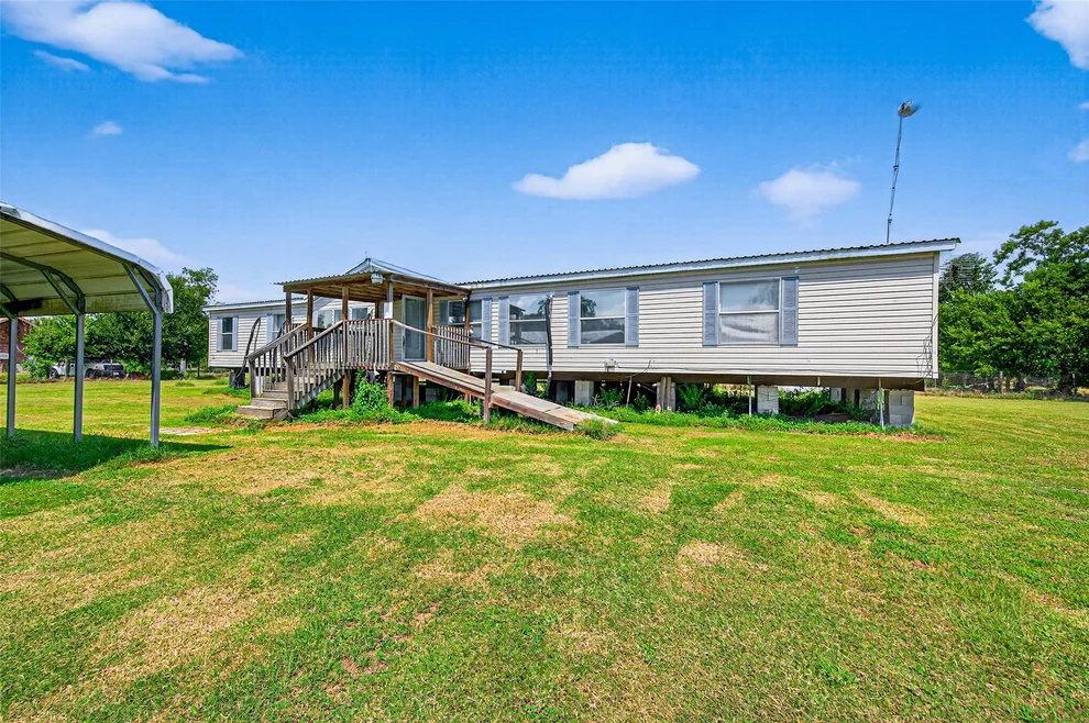 Unit for sale at 2140 Green Meadows Drive, Sealy, TX 77474
