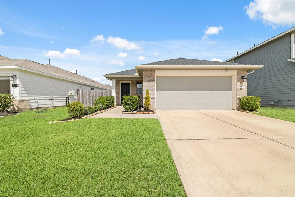 Unit for sale at 21614 Lemon Beebrush Lane, Katy, TX 77449