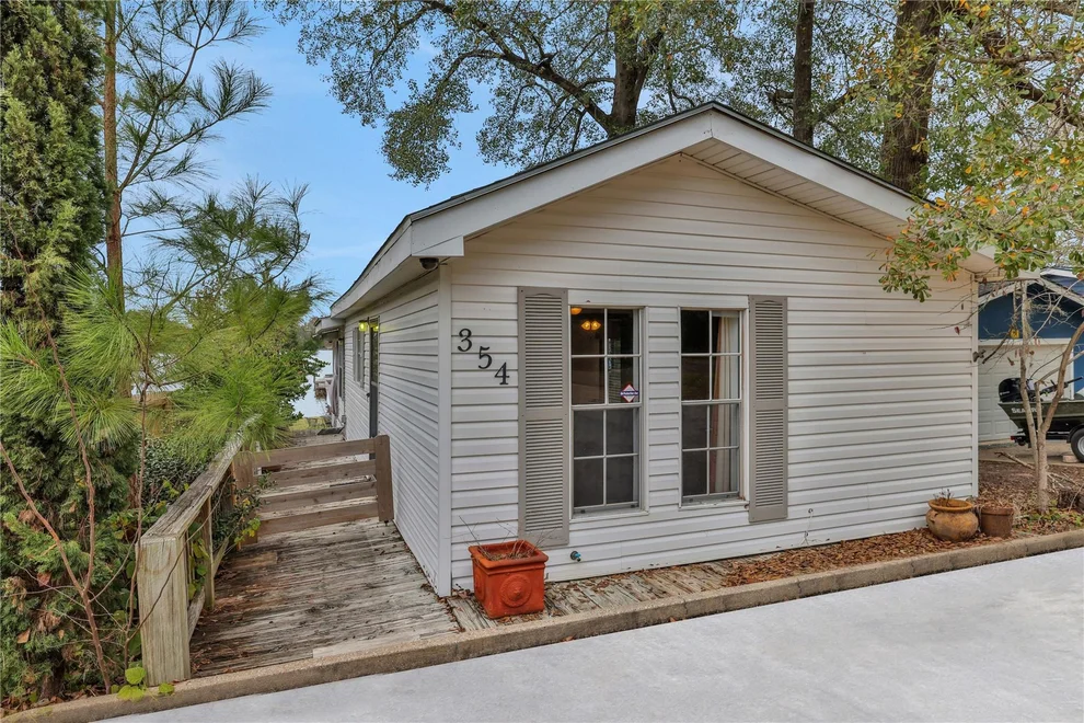 Unit for sale at 354 Dove Island, Livingston, TX 77351