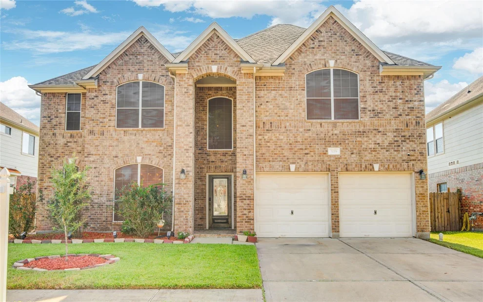 Unit for sale at 3219 Village Pond Lane, Fresno, TX 77545