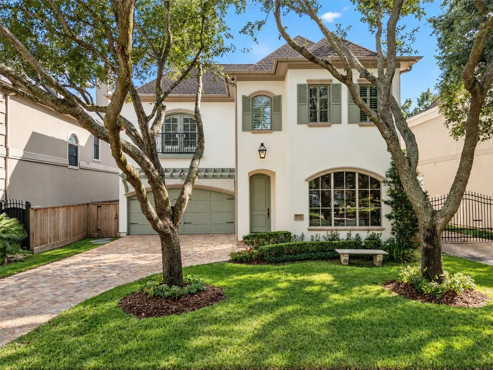Unit for sale at 2721 Cason Street, West University Place, TX 77005