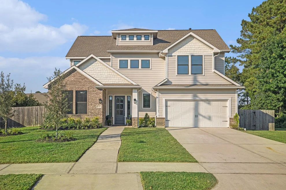 Unit for sale at 11114 Loblolly Wood Drive, Tomball, TX 77375