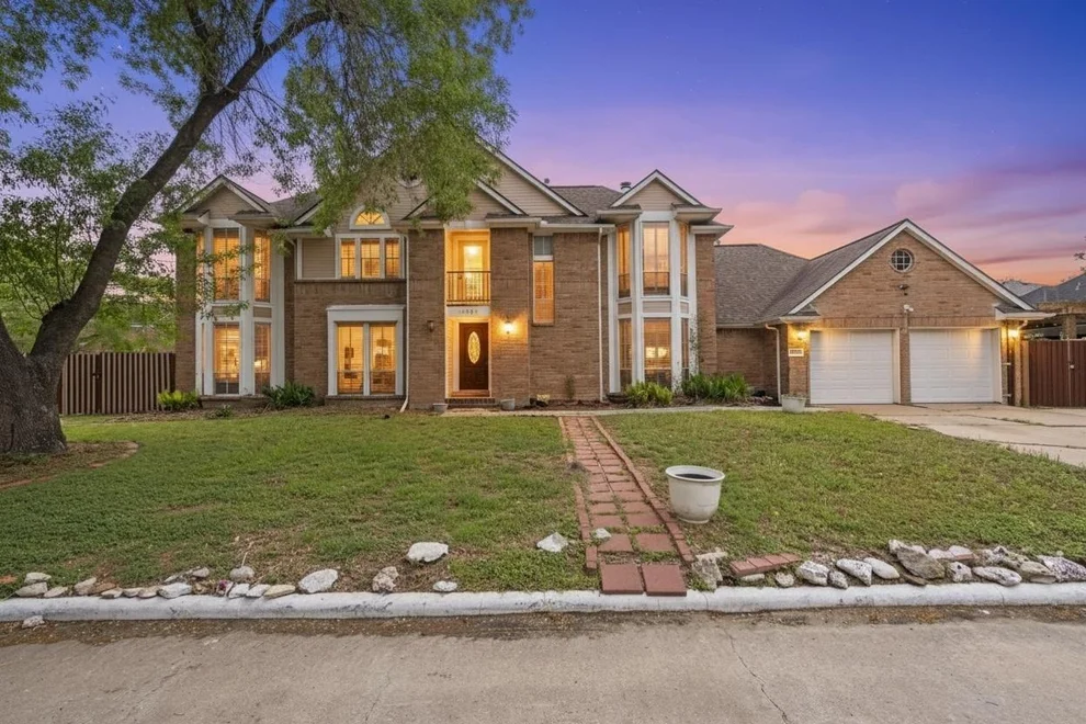 Unit for sale at 13051 Meadowline Drive, Houston, TX 77082