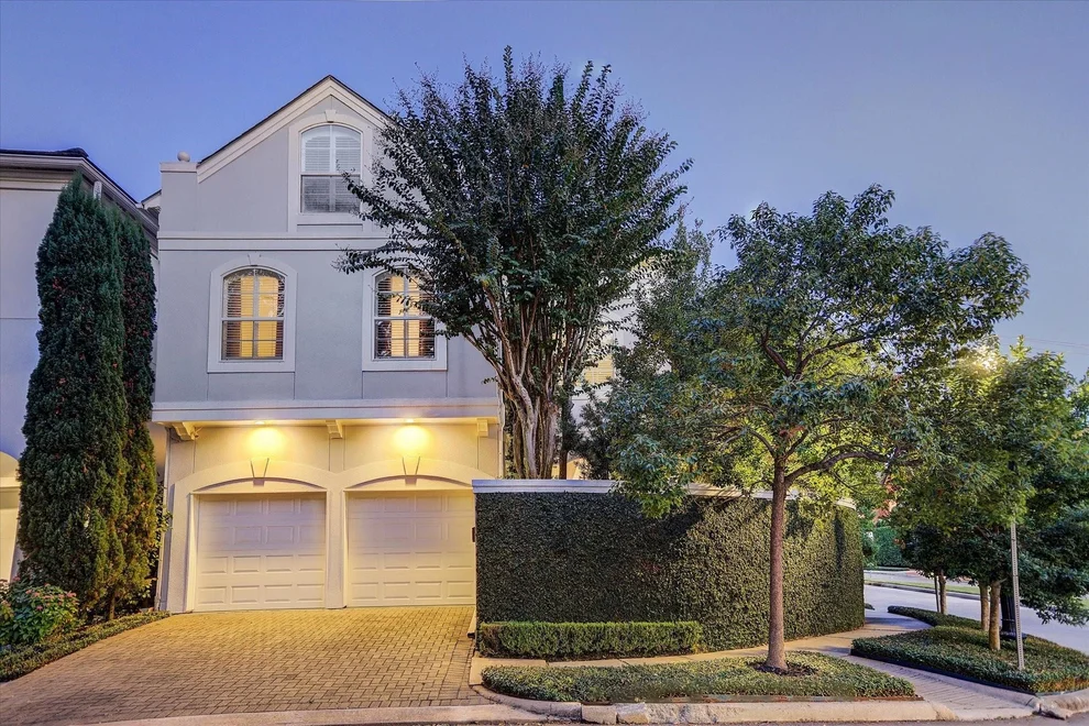 Unit for sale at 2313 Kingston Street, Houston, TX 77019