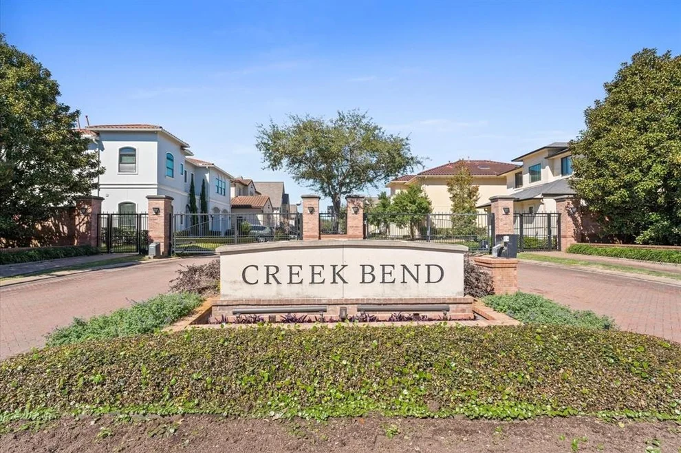 Unit for sale at 1107 Vista Creek Drive, Sugar Land, TX 77478