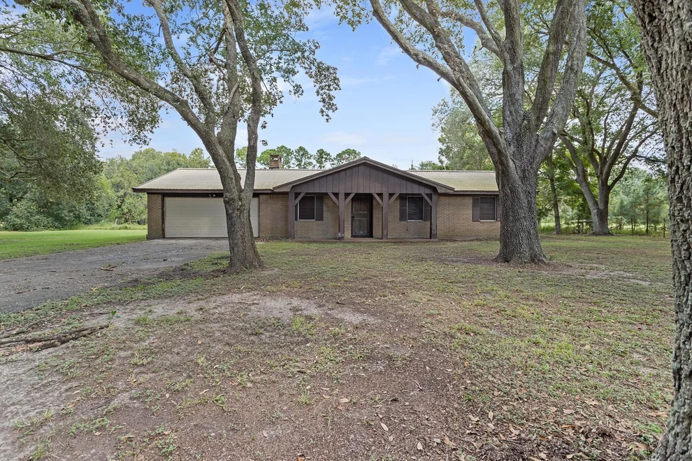 Unit for sale at 404 Best Road, Winnie, TX 77665