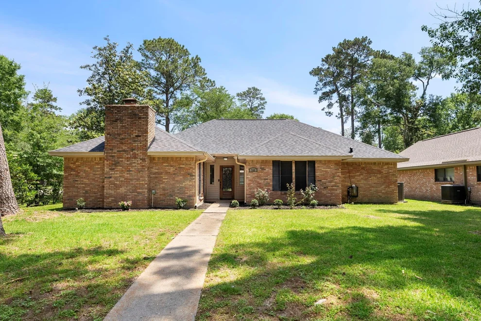Unit for sale at 748 Talmalge Hall Drive, Conroe, TX 77302
