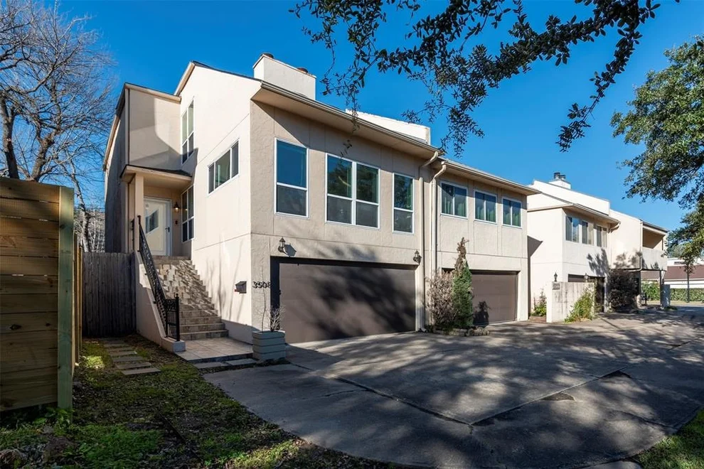 Unit for sale at 3508 Bellaire Boulevard, Houston, TX 77025