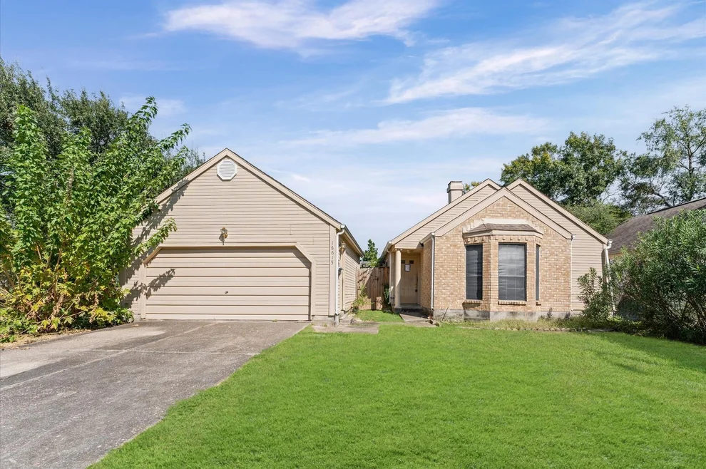 Unit for sale at 16615 Ivy Grove Drive, Houston, TX 77058