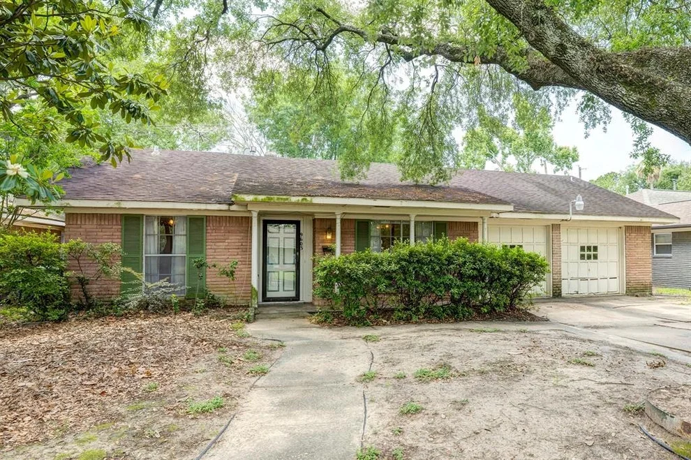 Unit for sale at 9603 Emnora Lane, Houston, TX 77080