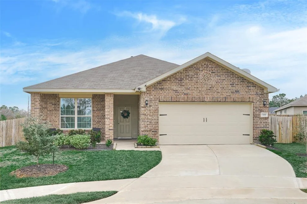 Unit for sale at 1300 Clear Cedar Court, Conroe, TX 77301