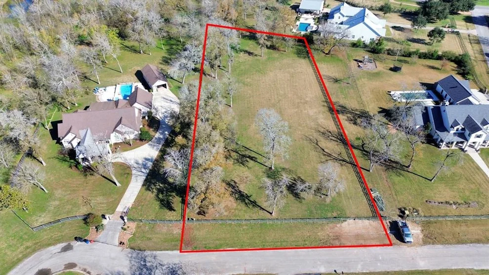 Unit for sale at 5010 Woodside Lane, Fulshear, TX 77441