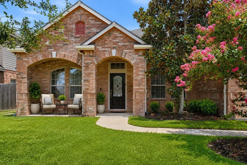 Unit for sale at 18714 Tupper Creek Court, Tomball, TX 77377