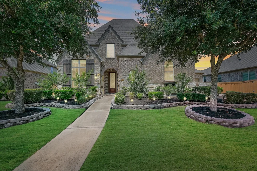Unit for sale at 11314 Aberdour Drive, Richmond, TX 77407