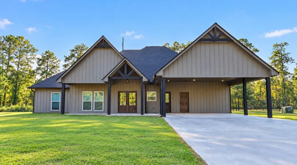 Unit for sale at 375 County Road 725, Buna, TX 77612