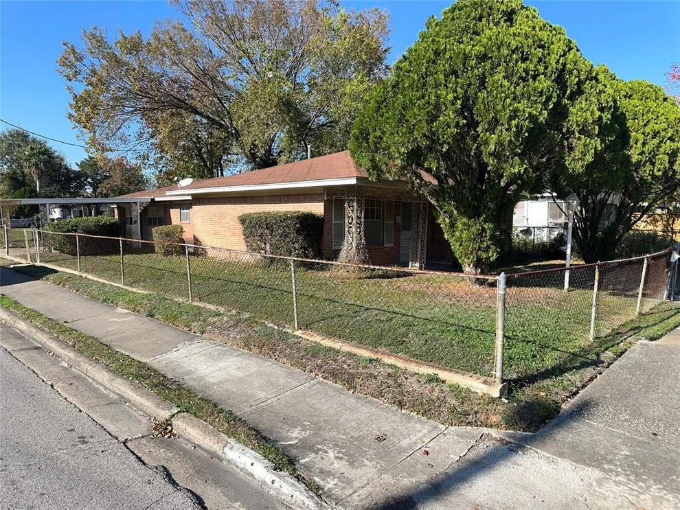 Unit for sale at 3526 Napoleon Street, Houston, TX 77004