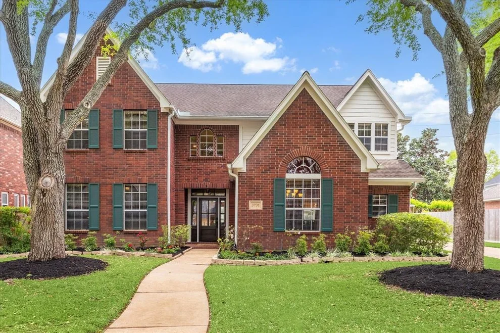 Unit for sale at 3731 Meadow Spring Drive, Sugar Land, TX 77479
