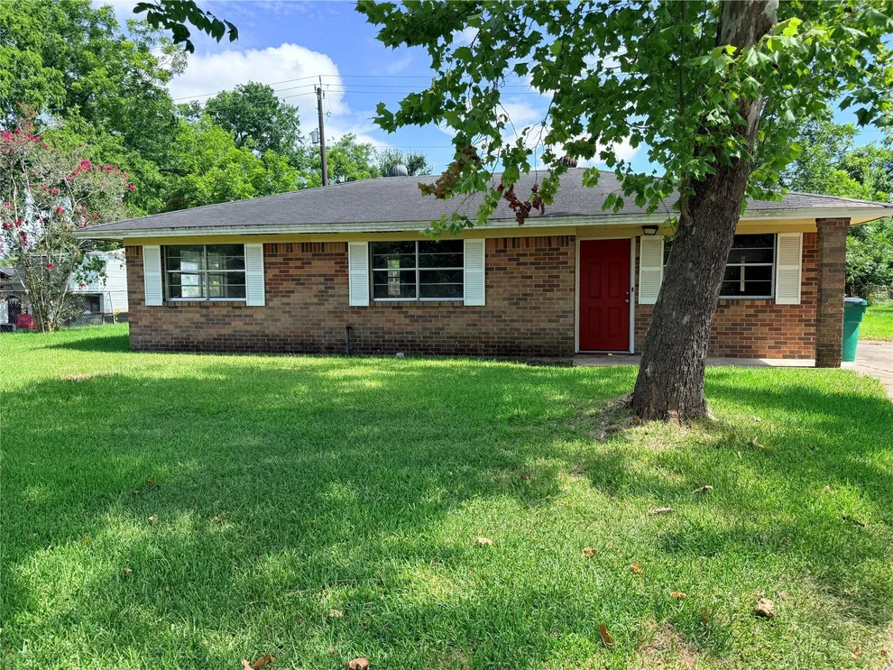 Unit for sale at 225 Burkett Street, Richwood, TX 77531