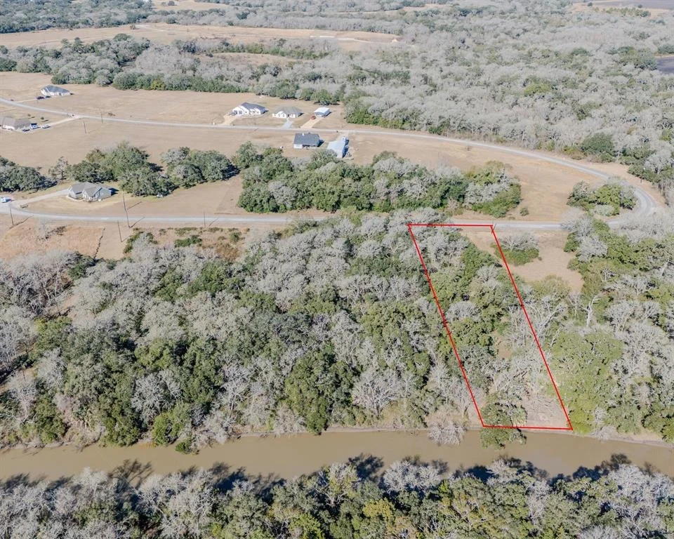 Unit for sale at 23 River Hollow Way, Blessing, TX 77419