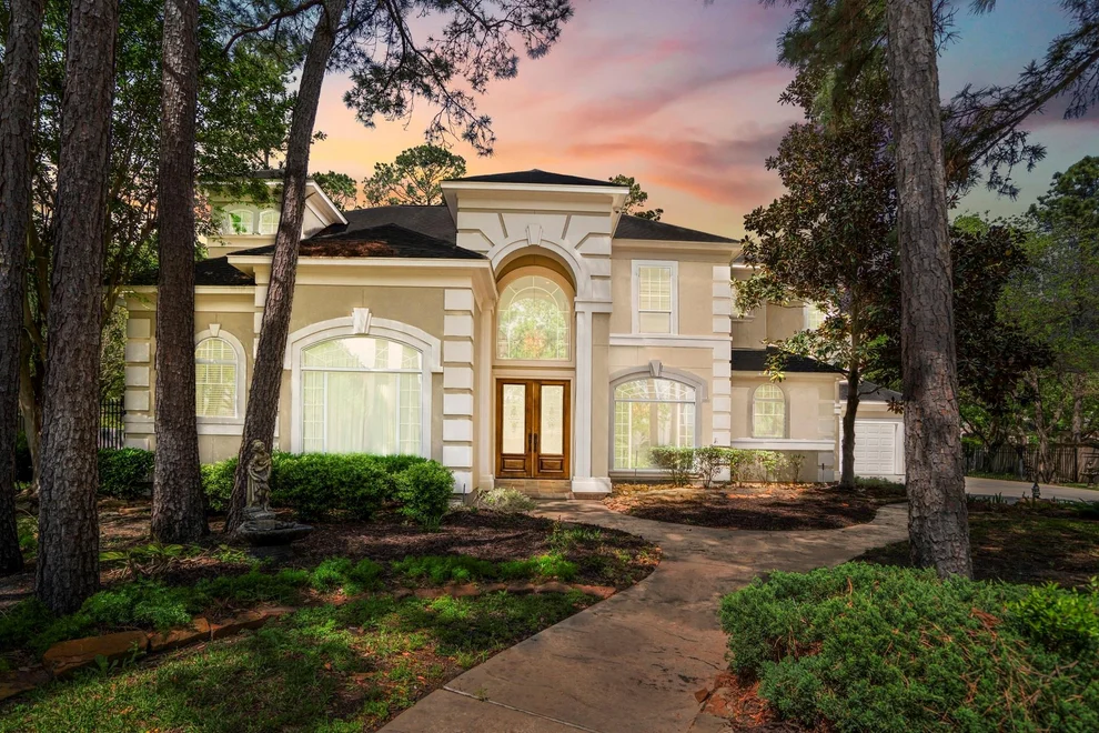 Unit for sale at 15 Lochbury Court, Spring, TX 77379