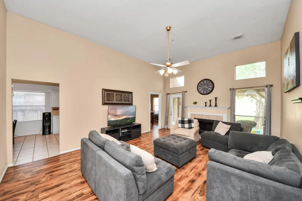 Unit for sale at 3627 Timothy Lane, Richmond, TX 77406