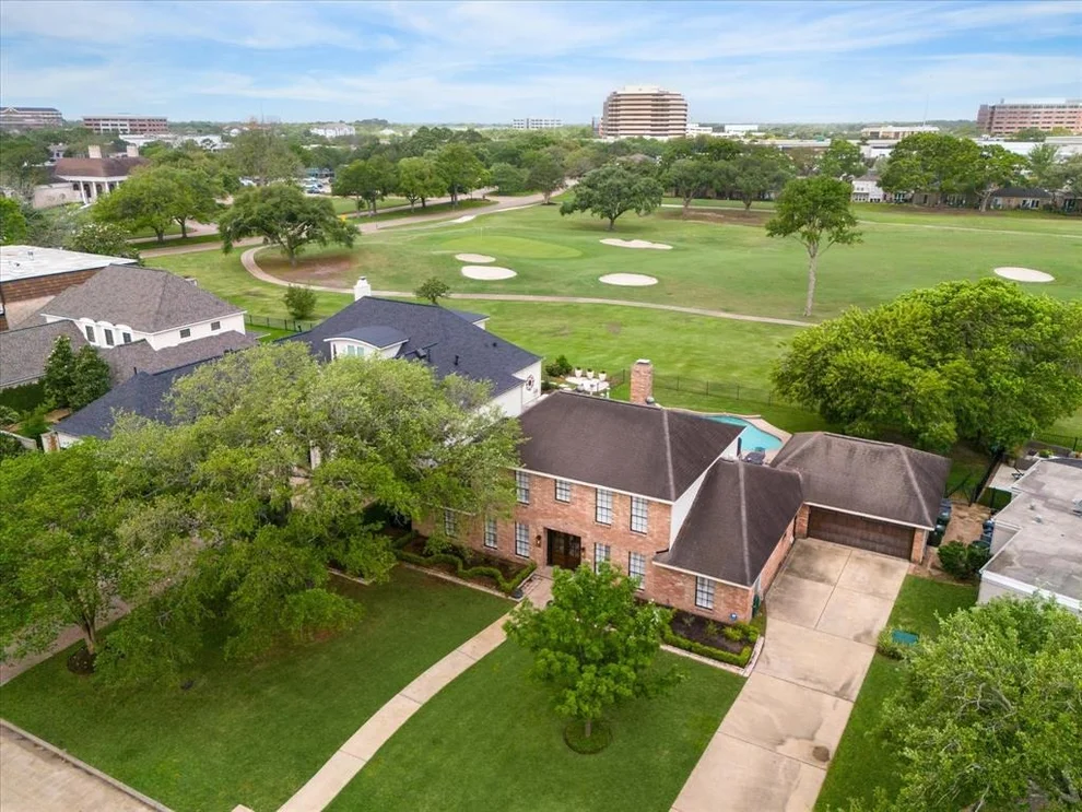 Unit for sale at 619 Chevy Chase Circle, Sugar Land, TX 77478