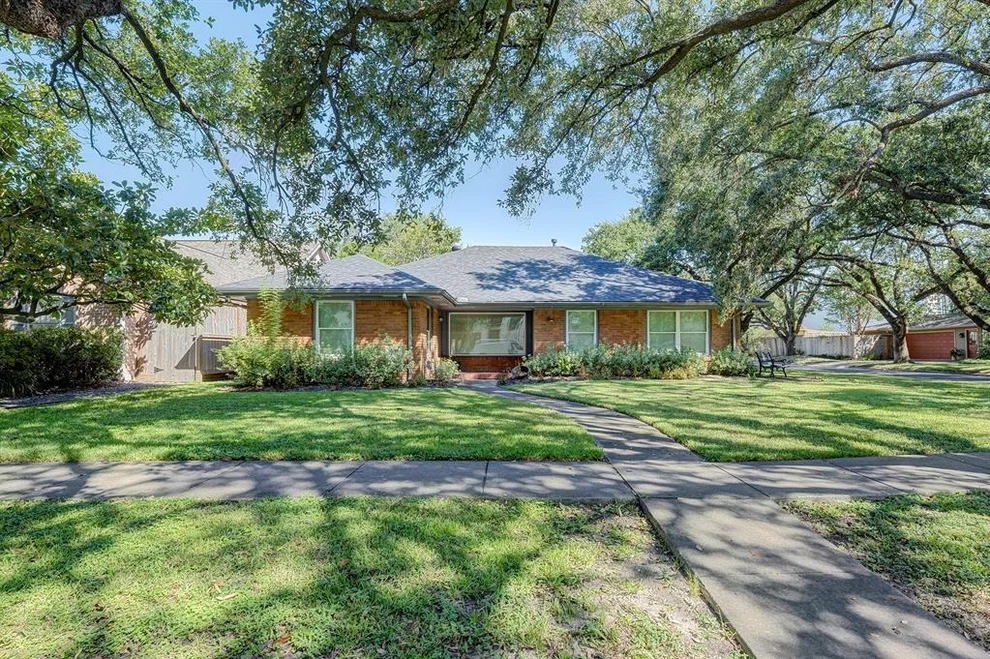 Unit for sale at 3802 Westerman, Houston, TX 77005
