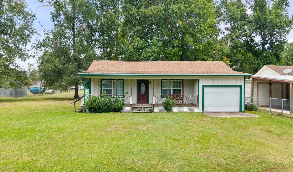 Unit for sale at 190 Lake View Lane, Livingston, TX 77351