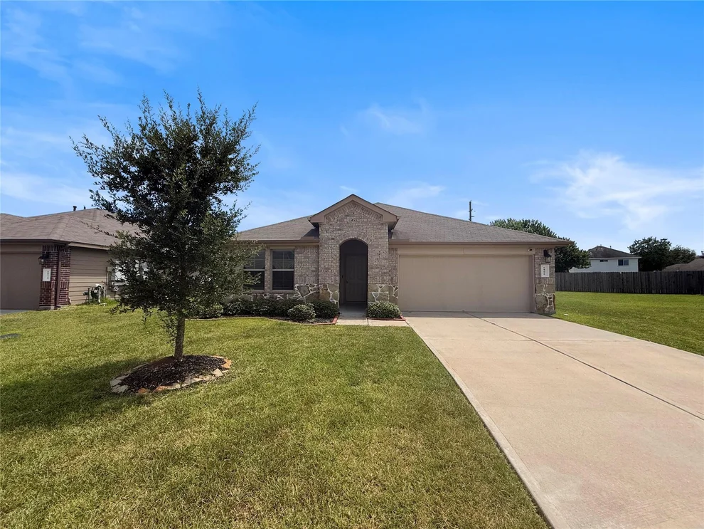 Unit for sale at 6806 Amber Cliff Lane, Richmond, TX 77469