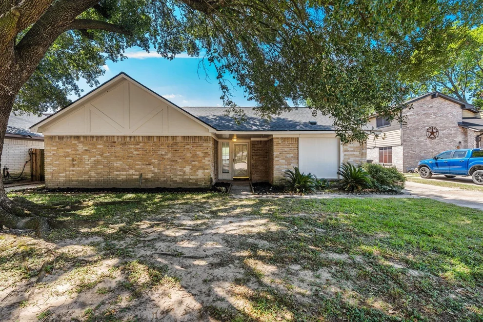 Unit for sale at 6615 Vera Jean Drive, Houston, TX 77088