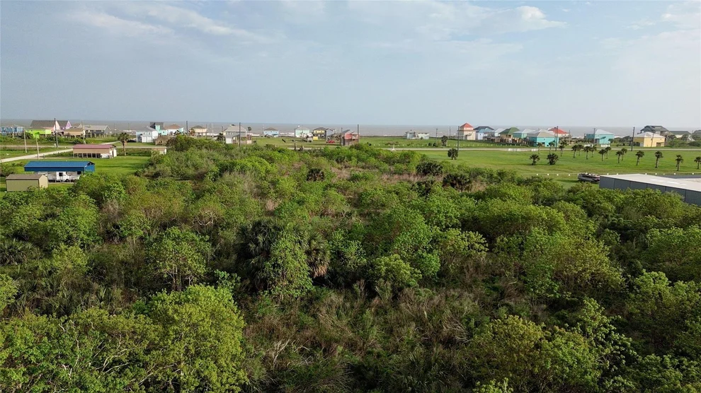 Unit for sale at 819 Highway 87, Gilchrist, TX 77617