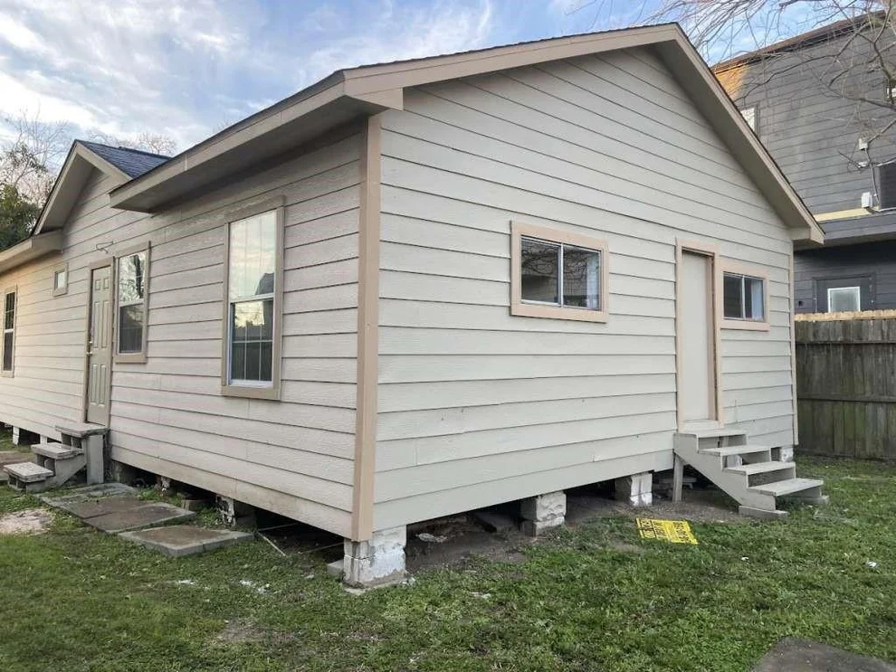 Unit for sale at 223 Cockerel Street, Houston, TX 77018