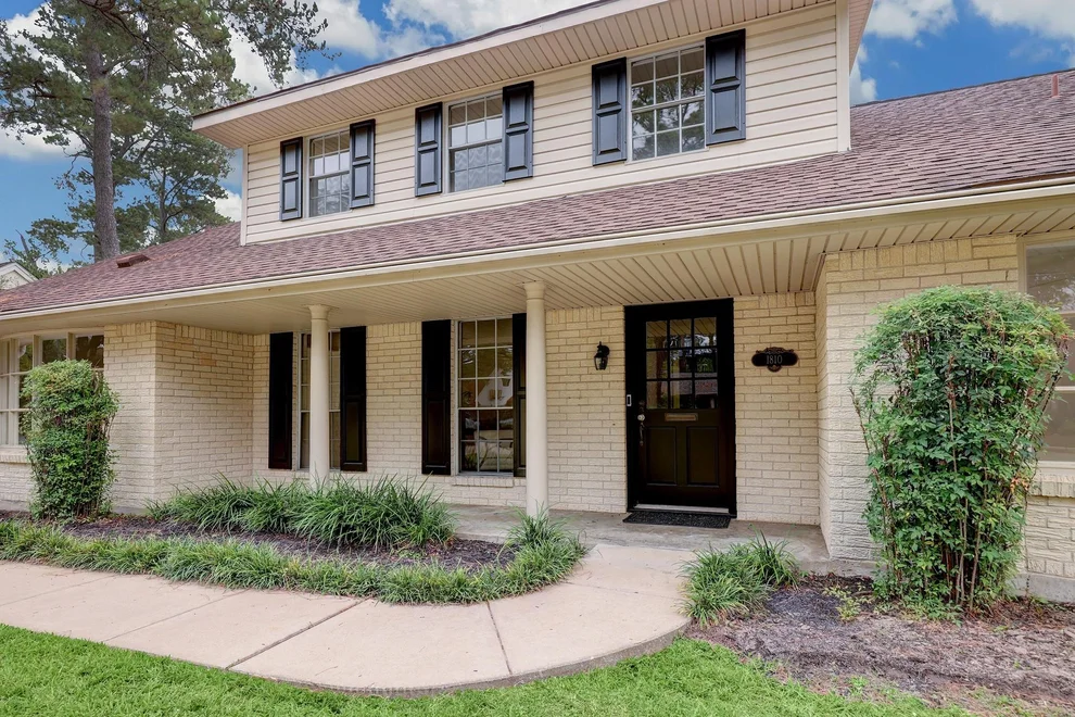 Unit for sale at 1810 Nocturne Lane, Houston, TX 77043