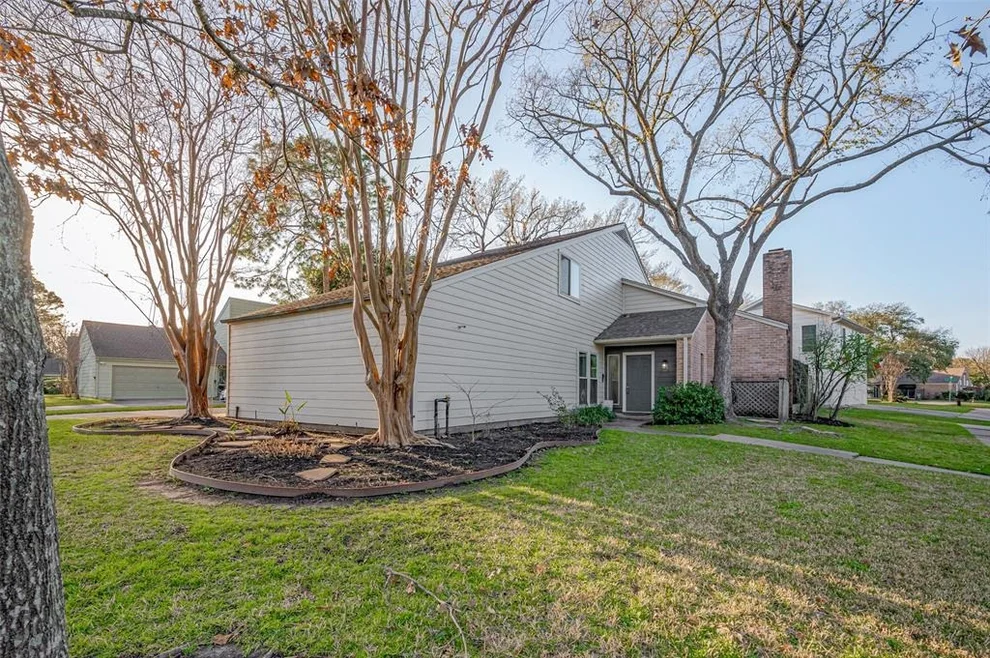 Unit for sale at 11502 Rocky Bend Drive, Houston, TX 77077