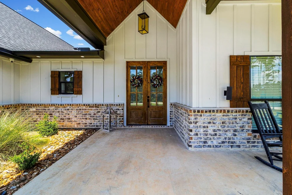 Unit for sale at 309 Rolling Pines Drive, Livingston, TX 77351