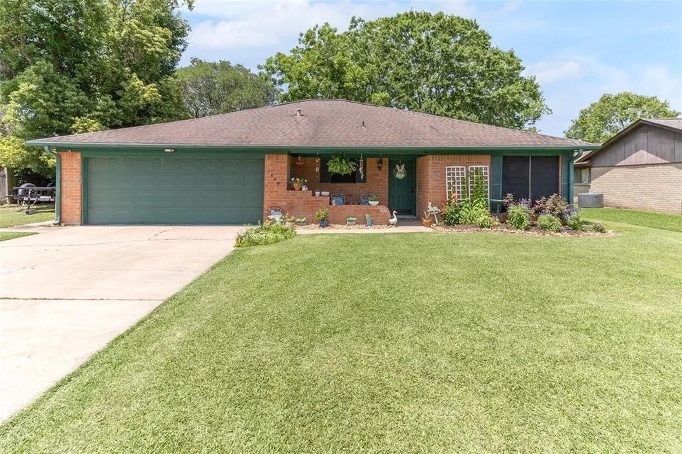 Unit for sale at 1448 Camellia Drive, Sweeny, TX 77480