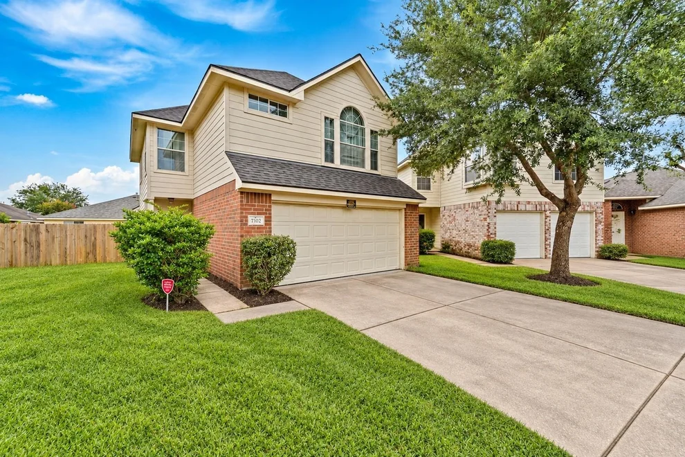 Unit for sale at 7102 Biton Drive, Houston, TX 77083