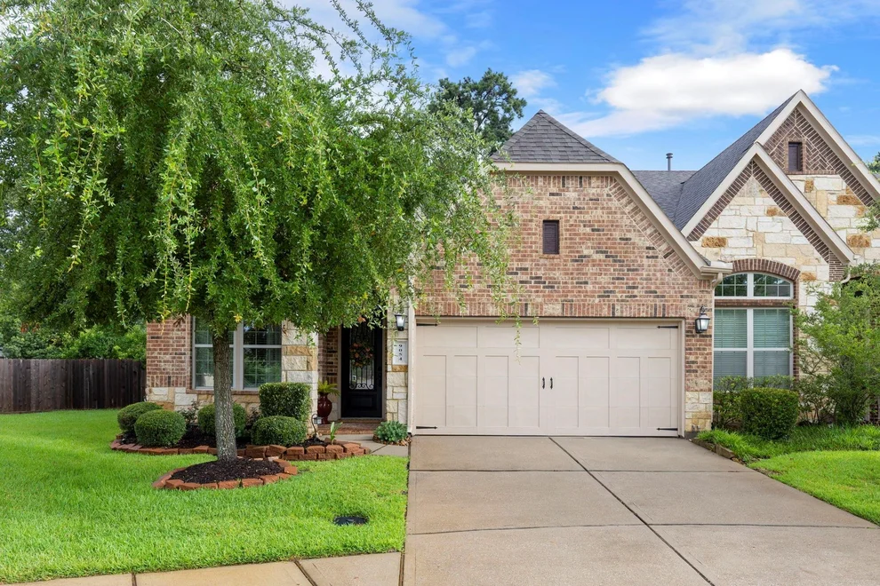 Unit for sale at 9054 Meacom Drive, Conroe, TX 77384