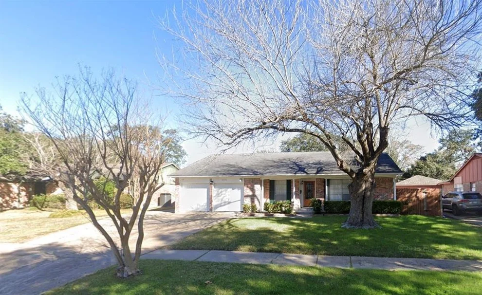Unit for sale at 9006 Roos Road, Houston, TX 77036