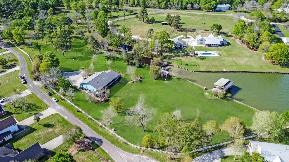 Unit for sale at 367 Fawn Road, Livingston, TX 77351