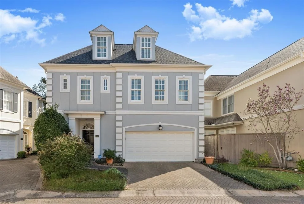 Unit for sale at 2211 Augusta Drive, Houston, TX 77057