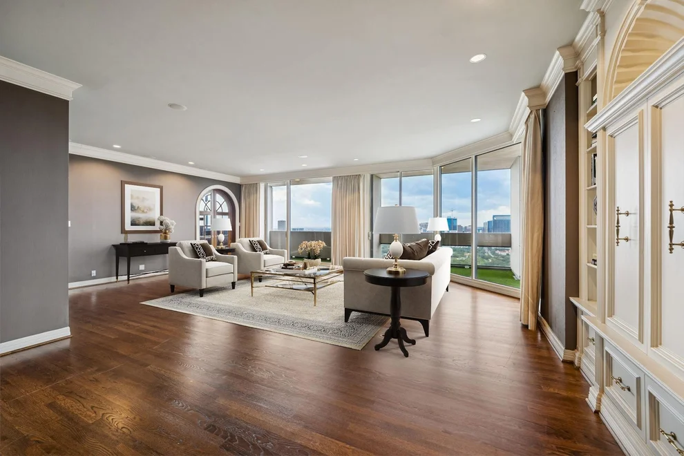 Unit for sale at 1111 Hermann Drive, Houston, TX 77004