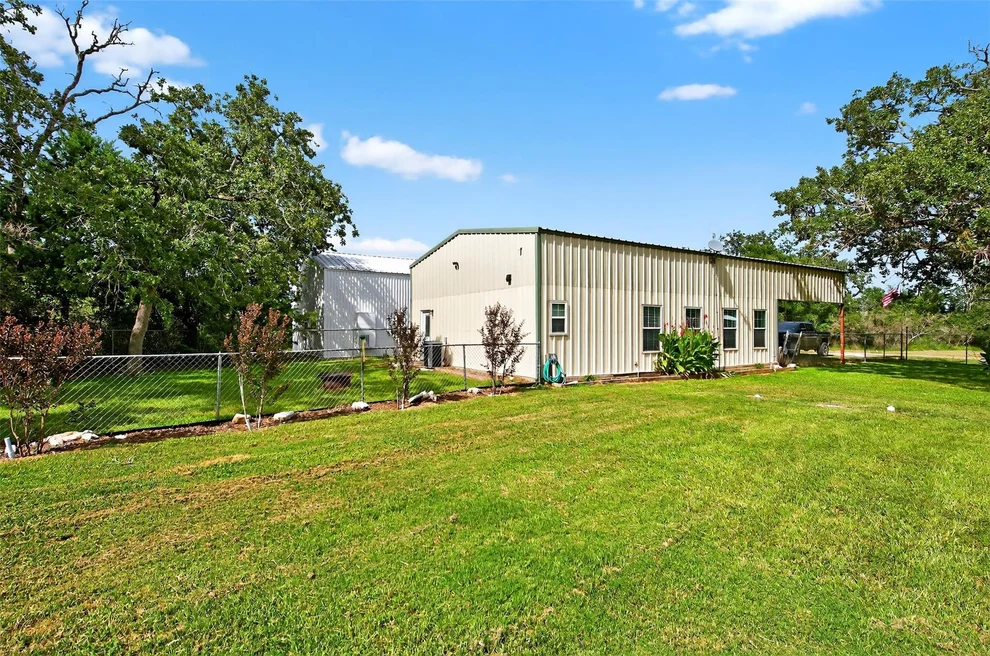 Unit for sale at 409 Ripple Creek Lane, Somerville, TX 77879
