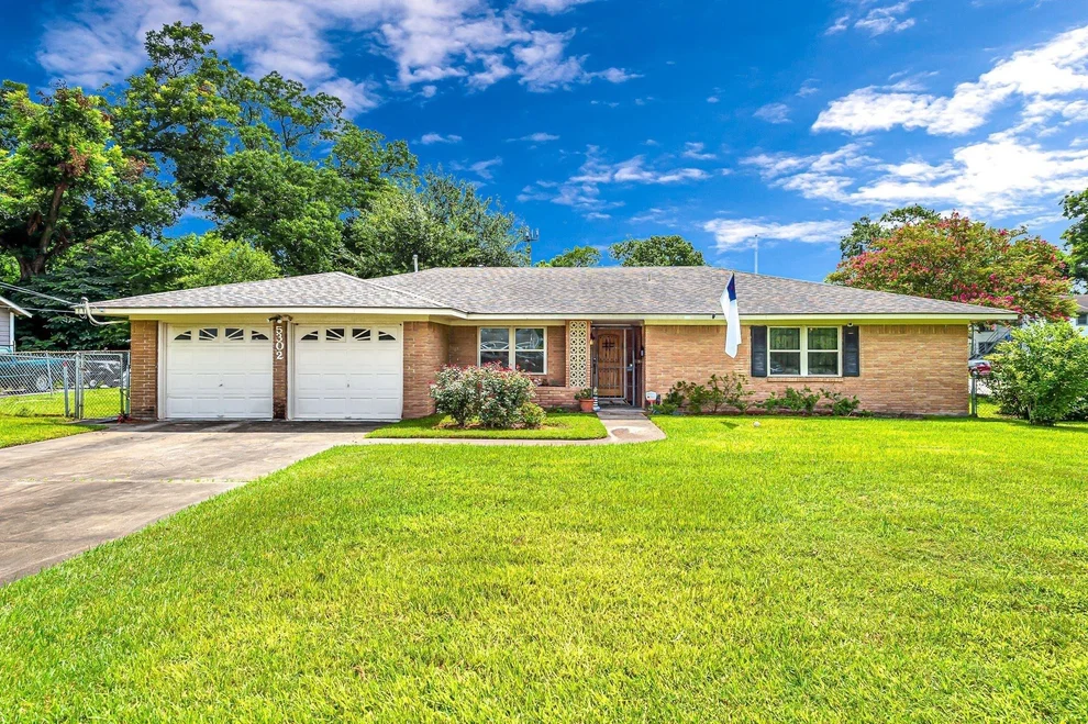 Unit for sale at 0 Terry, Houston, TX 77009