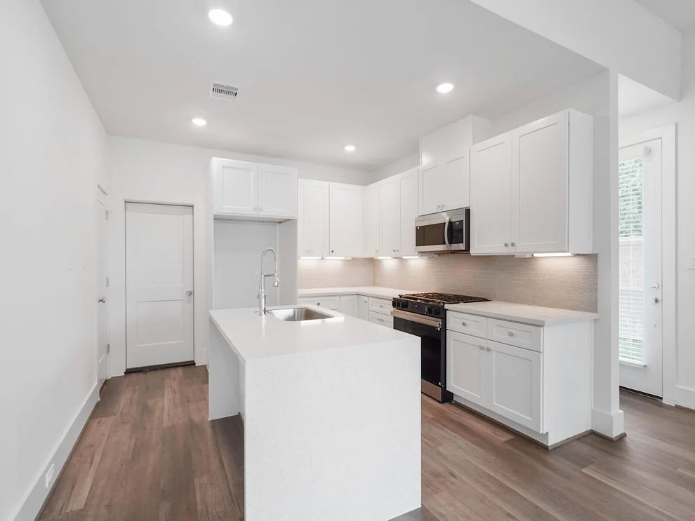 Unit for sale at 7508 Carver Road, Houston, TX 77088